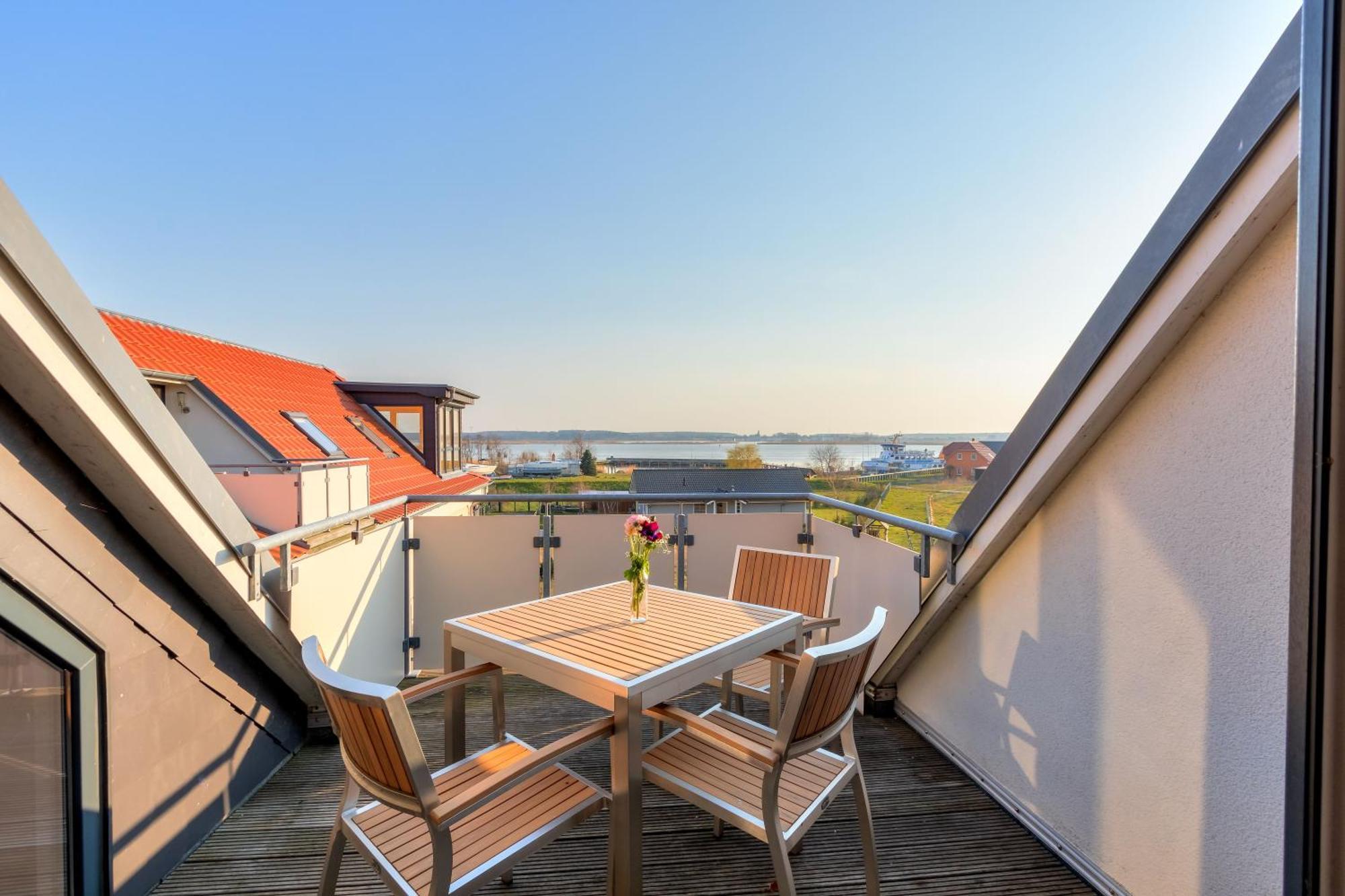 Peenemuende, Seglerhafen St Schoner 7, 13, 14 Екстериор снимка